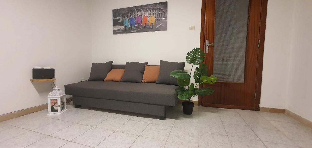 Chafbius Saint Remy Villa Cagliari Buitenkant foto
